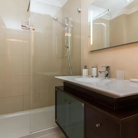 Дом отдыха Panoramic Seaview Escape Algarve Карвоейру